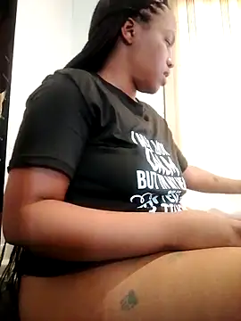 Snapshot of xMiAmor chatting on 19, 9, 2025 xMiAmor online show from 19, 9, 2025