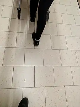 lalajuju972 online show from 8, 11, 2025