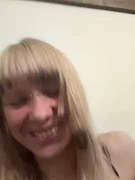 Snapshot of Cherry_Bite chatting on 30, 11, 2025 Cherry Bite online show from 30, 11, 2025