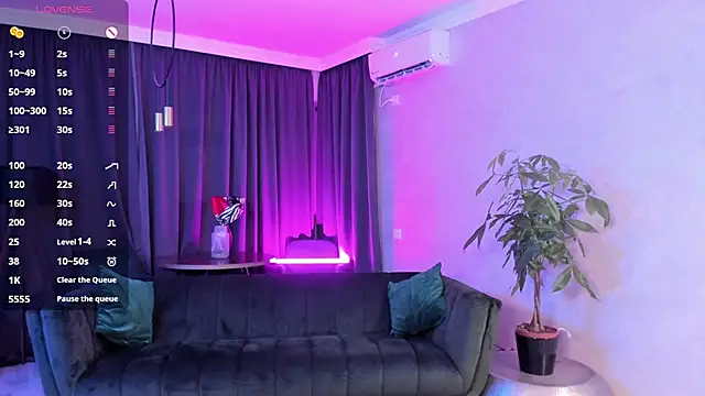 CutiePie69   online show from 15, 9, 2025