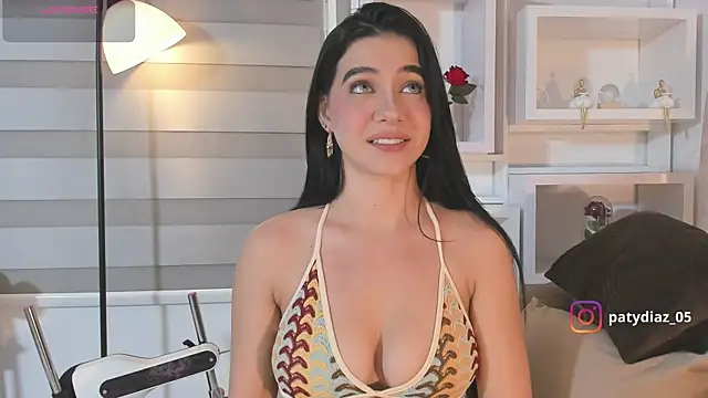 MiiaParker6972 online show from 6, 7, 2026