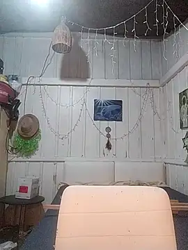 Fellyna online show from 2, 10, 2025