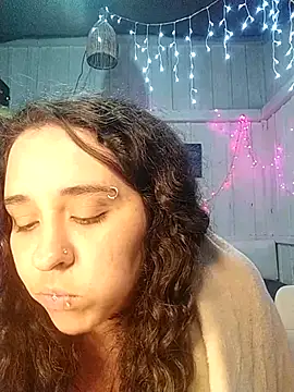 Fellyna online show from 8, 10, 2025