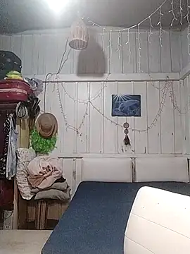 Fellyna online show from 28, 10, 2025