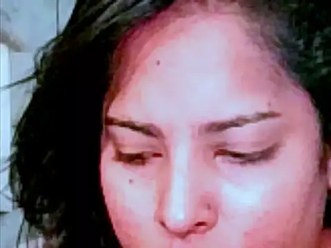 Snapshot of indiantopaz694u chatting on 14, 3, 2025 indiantopaz694u online show from 14, 3, 2025