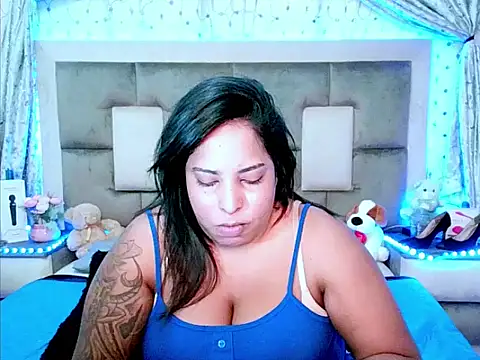 Snapshot of indiantopaz694u chatting on 12, 9, 2025 indiantopaz694u online show from 12, 9, 2025