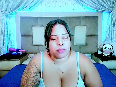 Snapshot of indiantopaz694u chatting on 20, 11, 2025 indiantopaz694u online show from 20, 11, 2025