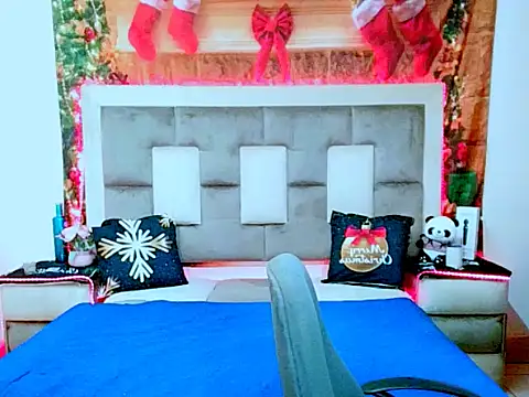 Snapshot of indiantopaz694u chatting on 17, 12, 2025 indiantopaz694u online show from 17, 12, 2025