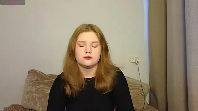 LaseyMoon online show from 22, 2, 2026