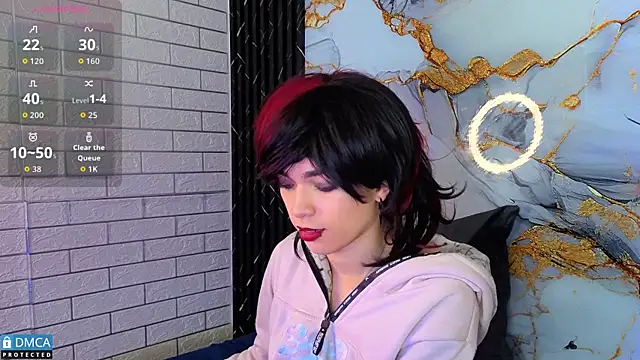 Snapshot of MaeveKuro chatting on 27, 11, 2025 MaeveKuro online show from 27, 11, 2025