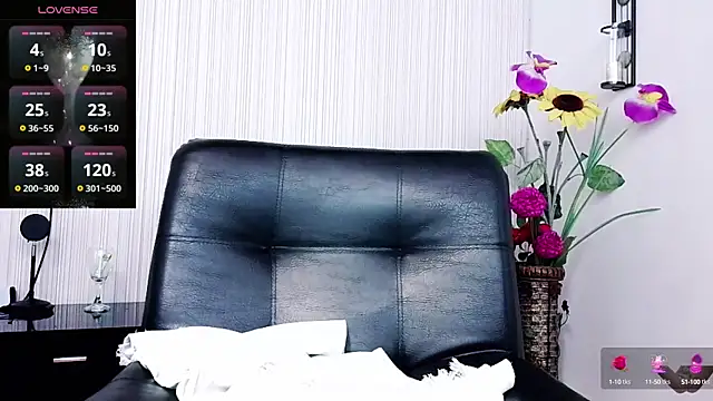 anastaciafire25 online show from 3, 3, 2025