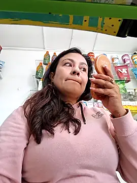 roxanasexy2025 online show from 7, 2, 2026