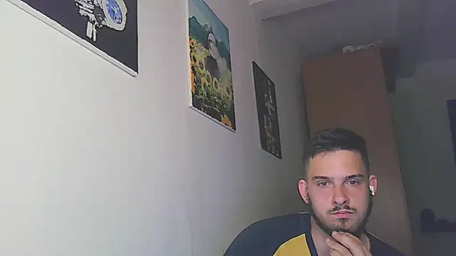 Snapshot of Lumut24 chatting on 1, 10, 2025 Lumut24 online show from 1, 10, 2025