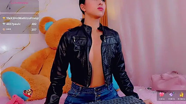 Snapshot of ValeriCardenas chatting on 15, 3, 2025 ValeriCardenas online show from 15, 3, 2025