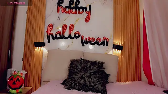 Snapshot of ValeriCardenas chatting on 2, 10, 2025 ValeriCardenas online show from 2, 10, 2025