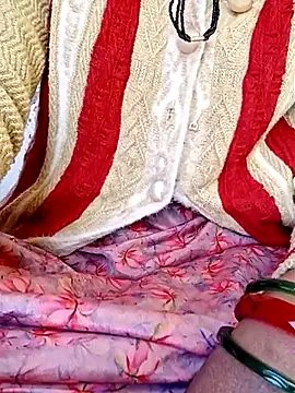 Snapshot of Anitabhabi_2 chatting on 14, 11, 2025 Anitabhabi 2 online show from 14, 11, 2025