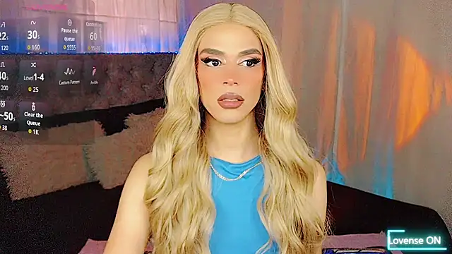 Snapshot of Dalila_moan chatting on 3, 10, 2025 Dalila moan online show from 3, 10, 2025