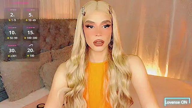 Snapshot of Dalila_moan chatting on 6, 10, 2025 Dalila moan online show from 6, 10, 2025