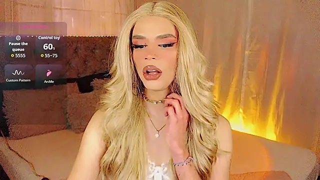 Snapshot of Dalila_moan chatting on 28, 10, 2025 Dalila moan online show from 28, 10, 2025