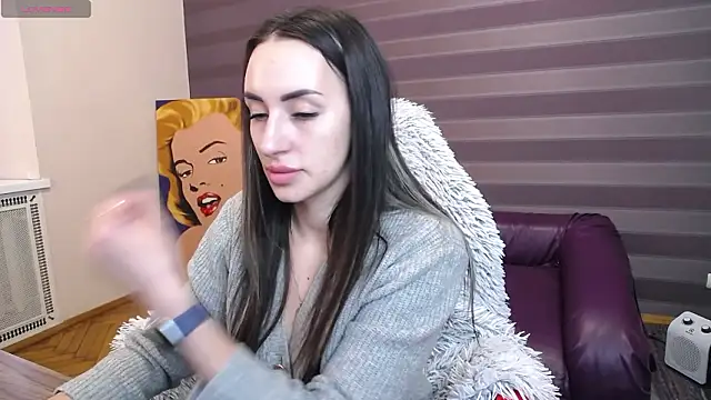 JenniferStone online show from 8, 3, 2026