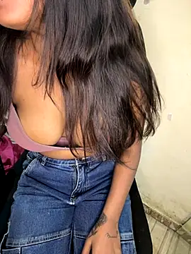 Snapshot of Mahi_DarlingS chatting on 2, 12, 2025 Mahi DarlingS online show from 2, 12, 2025