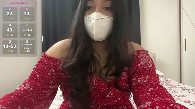 Snapshot of oviyakalra chatting on 5, 12, 2025 oviyakalra online show from 5, 12, 2025