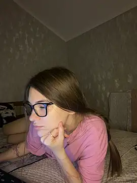 MrrKate online show from 8, 4, 2026