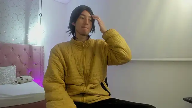 Snapshot of loverisu-coral chatting on 24, 2, 2026 loverisu-coral online show from 24, 2, 2026