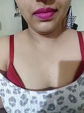 Snapshot of pallu_telgu_kannada chatting on 7, 3, 2025 pallu telgu kannada online show from 7, 3, 2025