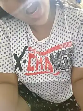 Snapshot of pallu_telgu_kannada chatting on 11, 3, 2025 pallu telgu kannada online show from 11, 3, 2025