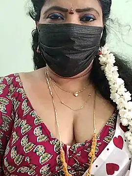 Snapshot of abinaya26 chatting on 18, 3, 2025 abinaya26 online show from 18, 3, 2025