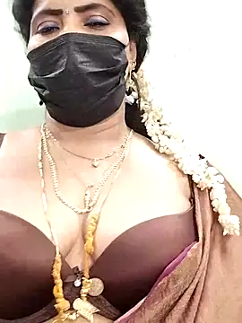 Snapshot of abinaya26 chatting on 20, 3, 2025 abinaya26 online show from 20, 3, 2025