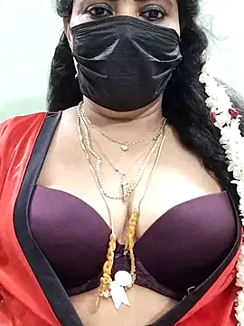 Snapshot of abinaya26 chatting on 21, 3, 2025 abinaya26 online show from 21, 3, 2025