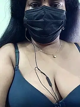 Snapshot of abinaya26 chatting on 15, 9, 2025 abinaya26 online show from 15, 9, 2025