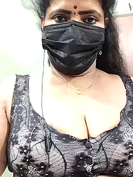 Snapshot of abinaya26 chatting on 17, 9, 2025 abinaya26 online show from 17, 9, 2025