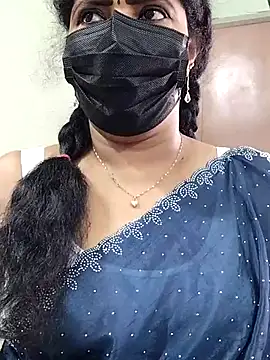 Snapshot of abinaya26 chatting on 19, 9, 2025 abinaya26 online show from 19, 9, 2025