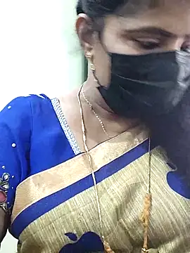 Snapshot of abinaya26 chatting on 29, 9, 2025 abinaya26 online show from 29, 9, 2025