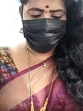 Snapshot of abinaya26 chatting on 16, 10, 2025 abinaya26 online show from 16, 10, 2025