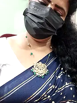 Snapshot of abinaya26 chatting on 21, 10, 2025 abinaya26 online show from 21, 10, 2025