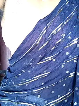 Snapshot of abinaya26 chatting on 25, 10, 2025 abinaya26 online show from 25, 10, 2025