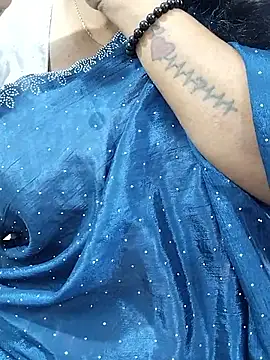 Snapshot of abinaya26 chatting on 14, 11, 2025 abinaya26 online show from 14, 11, 2025