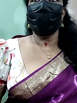 Snapshot of abinaya26 chatting on 17, 11, 2025 abinaya26 online show from 17, 11, 2025