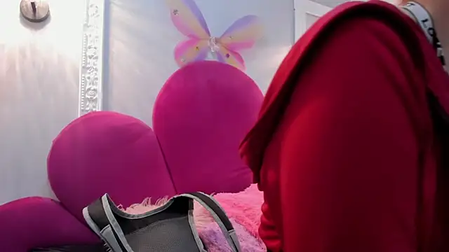 Snapshot of Bonniie_22 chatting on 5, 11, 2025 Bonniie 22 online show from 5, 11, 2025