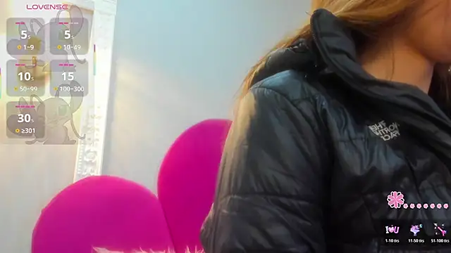 Snapshot of Bonniie_22 chatting on 1, 12, 2025 Bonniie 22 online show from 1, 12, 2025