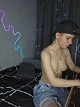 Jean Wilsons online show from 6, 3, 2026