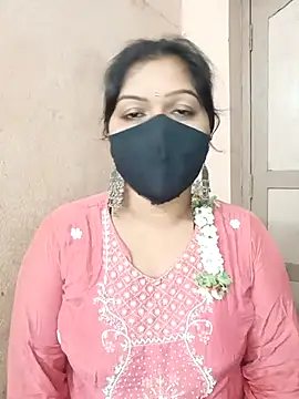 Snapshot of Bagi-Sexy chatting on 10, 10, 2025 Bagi-Sexy online show from 10, 10, 2025