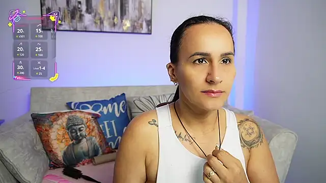 Snapshot of Sara_Charmy chatting on 19, 9, 2025 Sara Charmy online show from 19, 9, 2025