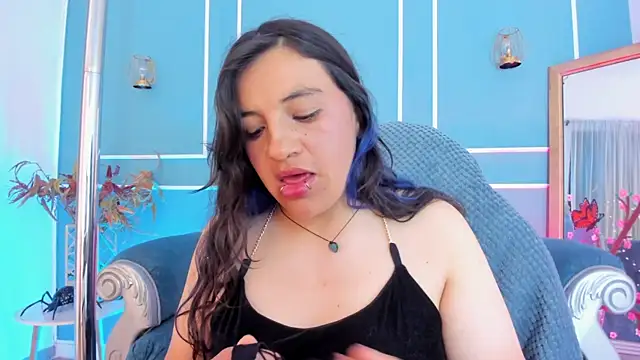Snapshot of TaraTaylorr chatting on 24, 6, 2026 TaraTaylorr online show from 24, 6, 2026