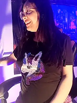 Snapshot of MiaStarts chatting on 3, 12, 2025 MiaStarts online show from 3, 12, 2025