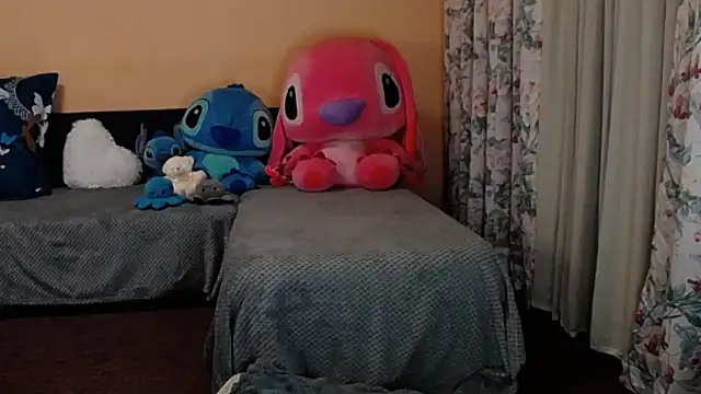 Maddison Summer online show from 23, 11, 2025